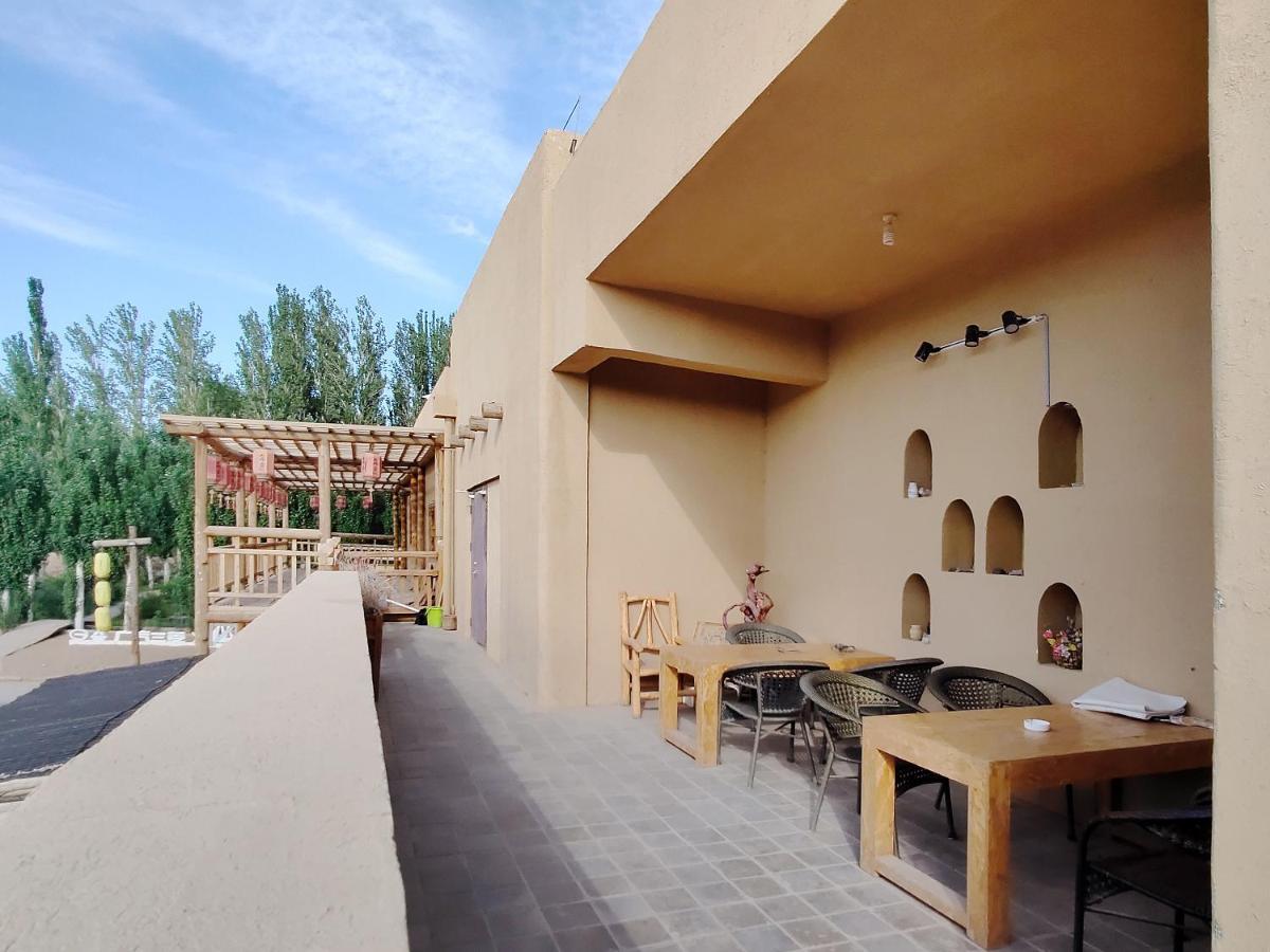Dunhuang Silk Yododo Inn ภายนอก รูปภาพ